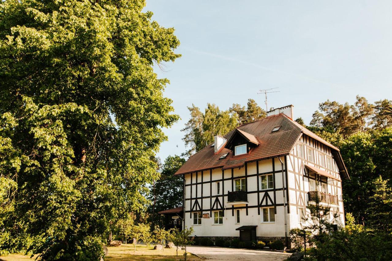 Jablon Lake Resort Pisz Eksteriør billede