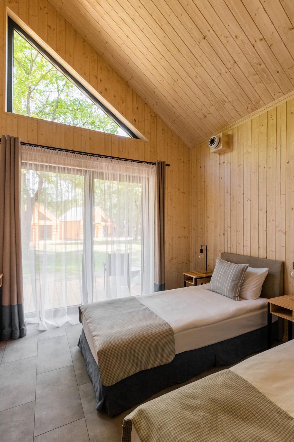 Jablon Lake Resort Pisz Eksteriør billede