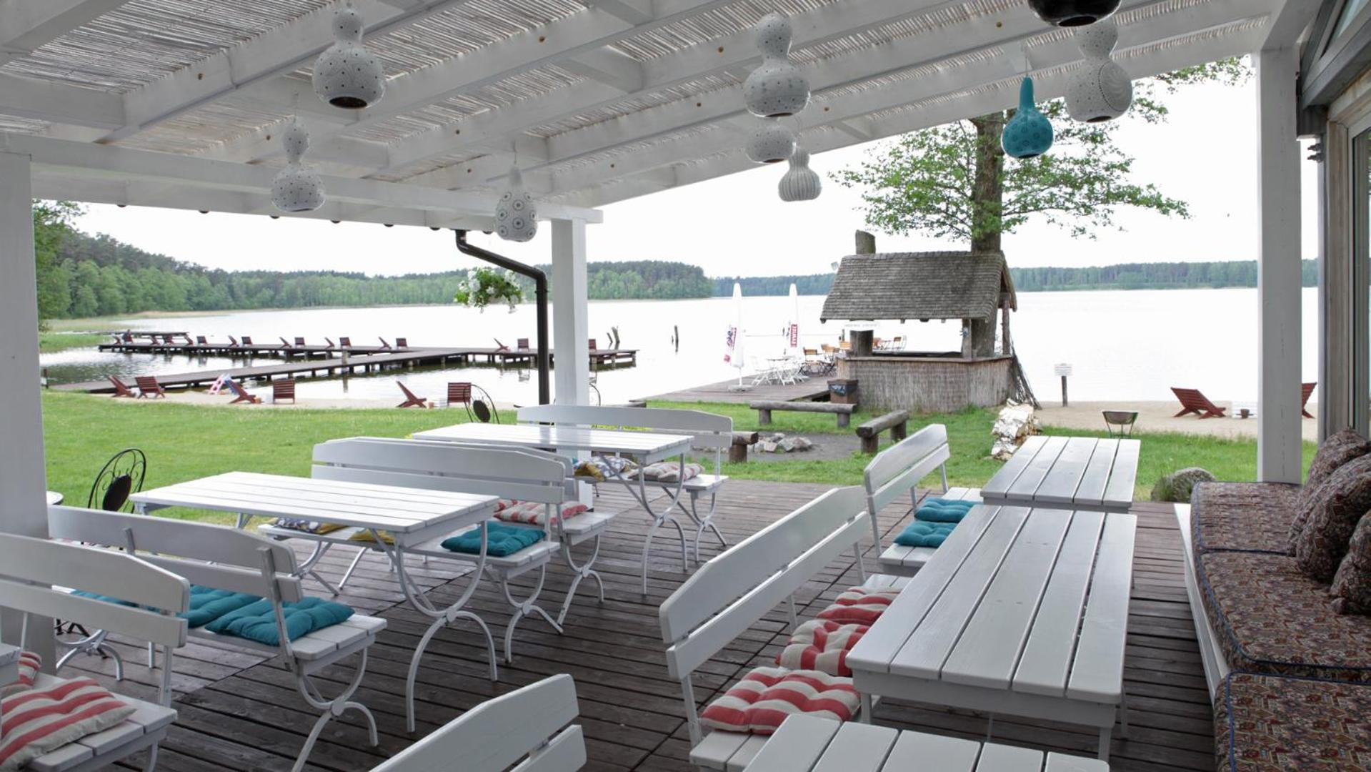 Jablon Lake Resort Pisz Eksteriør billede