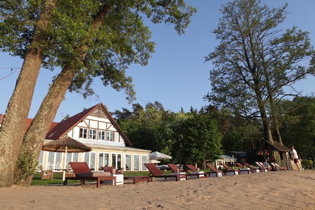 Jablon Lake Resort Pisz Eksteriør billede