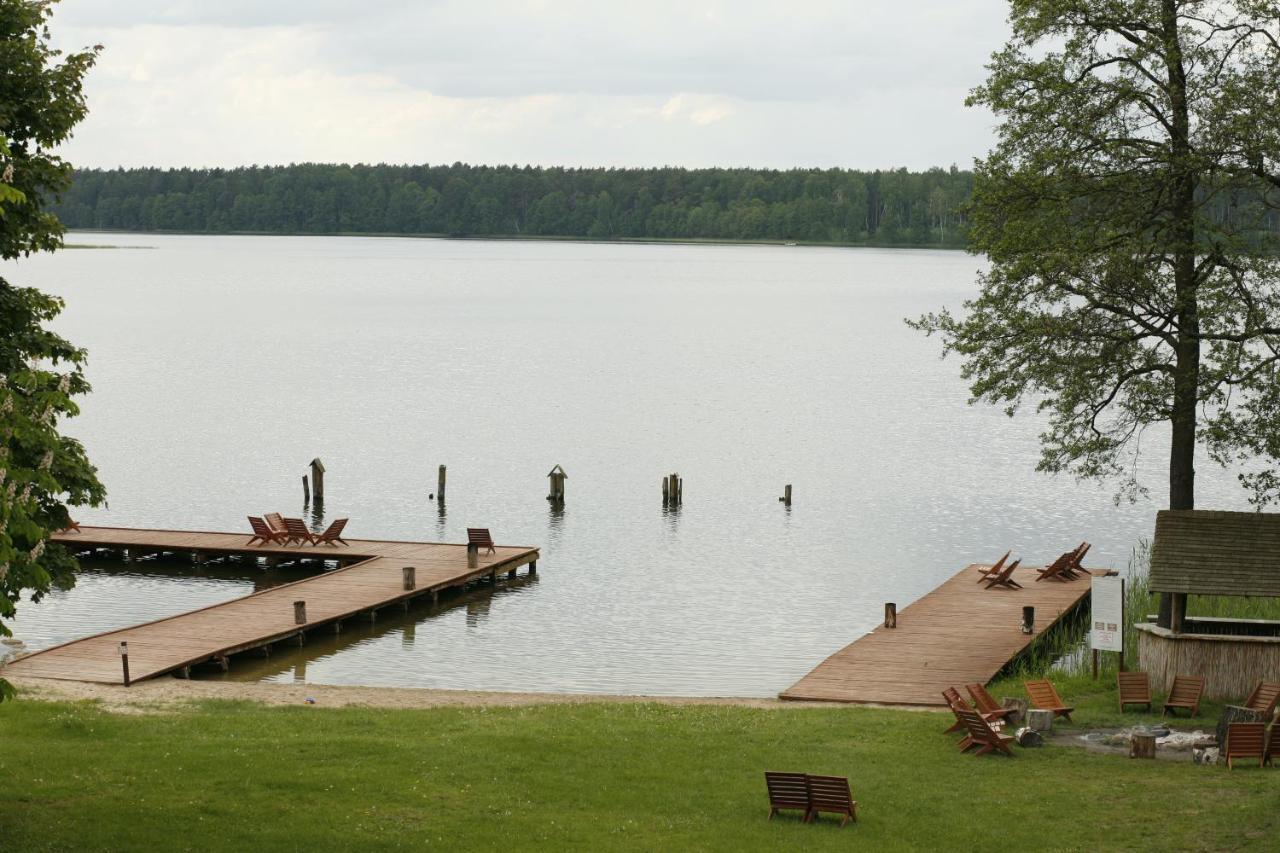 Jablon Lake Resort Pisz Eksteriør billede